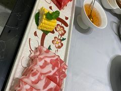 -红鼎豆捞·非遗鲍皇汤火锅(宝丰路店)
