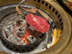 -山川小町·极番烧肉(新地假日广场店)