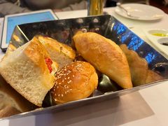 -龙虾酒吧扒房(宁波香格里拉店)
