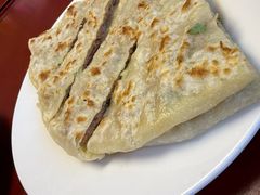 -溢心园香河肉饼总店