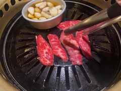 -炼火烤肉店