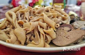 Braised Goose Offal