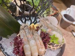 -湊湊火锅·茶憩(杭州湖滨银泰in77店)
