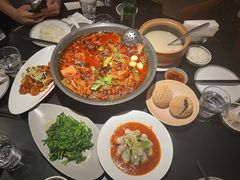 -麻六记(凤凰汇店)