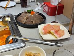 -海底捞火锅(新松江路生日主题店)
