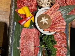 -炼火烤肉店