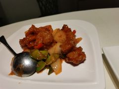 菠萝咕噜虾球-衡山汇·高级粤菜(霄云路店)