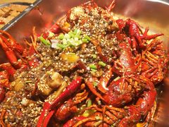 油焖小龙虾-汪爹爹武汉牛三鲜(朝外大街店)