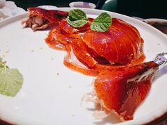 精品烤鸭-悦江(梅奔中心店)