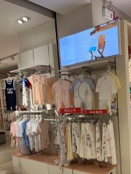 -孩子王(静安大融城店)
