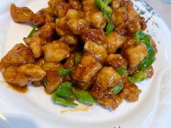 -老码头黑皮肘子锅包肉(文政街店)