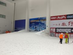 -绍兴启迪乔波冰雪世界