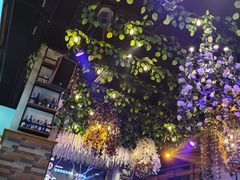-壹号院音乐餐厅•烤全羊•新疆菜(浐灞店)