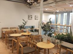 -猫的天空之城概念书店(苏州平江店)