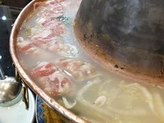 -正宗乌拉满族炭火锅(四平店)