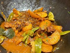 -鱼窝棚柴火铁锅炖(富山屯店)