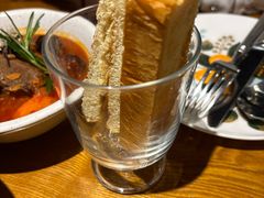 -JINNS锦时 steak&pizza(浸信会礼拜堂旧址店)