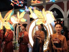 -佛罗伦萨小镇广佛名品奥特莱斯(疏港路店)