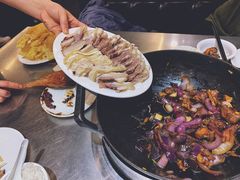 牛腩-胡须佬鸡煲四季火锅店(石厦西村直营店)