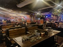 -麦凯伦烧烤·精酿超级工厂店(金桥总店)