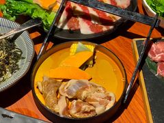 -山之屋炭火烧肉·生啤畅饮(大朗万科中央公园店)