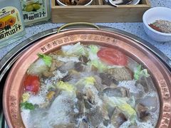 -阿婆情腊排骨火锅(金虹路店)