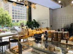 面包甜点陈列柜-欢牛蛋糕屋(萧山万象汇店)