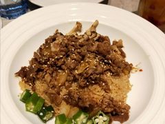 -必胜客(东三路店)