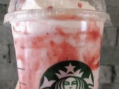 草莓酸奶星冰乐-星巴克臻选(深圳东海缤纷天地店)