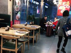 大堂-李先生牛肉面大王(成都东站西广场店)