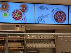 -老乡鸡(上海白玉兰广场店)