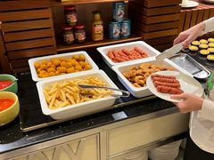 -月色西餐厅·海鲜刺身·烧烤(科学城保利郡雅酒店)