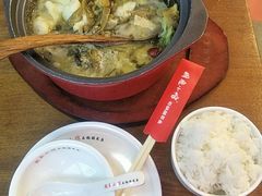 -周鱼小馆石锅酸菜鱼(活力汇店)