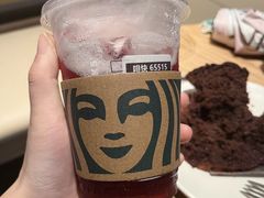 -星巴克臻选(深圳龙华红山天虹店)