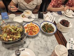 -小菜园新徽菜(宜兴八佰伴店)