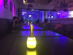 -樱花里音乐餐吧·牛扒椰子鸡(东圃店)