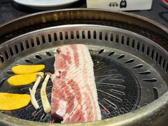 -嘿嘟嘟·肋条烧肉放题(爱融荟城店)