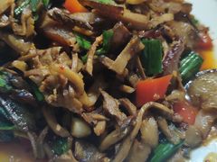 烟笋炒腊肉-新新湘菜馆(新中街二条店)