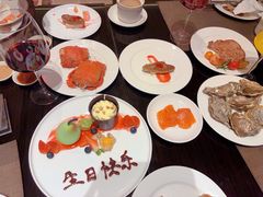 -大中华希尔顿酒店-念自助餐·海南美食·三文鱼