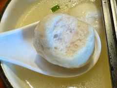-魏铭鱼头捞饭(晋阳路店)