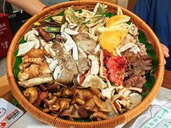 -野菌王•养生汤锅•野生菌火锅(大理漾濞路店)