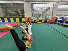 -健龙森俱乐部·游泳·健身·羽毛球综合体育馆