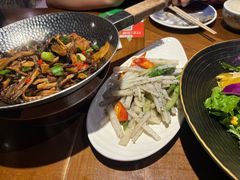 -雀舞云南菜(天津天河城购物中心店)