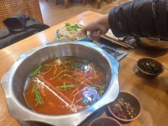 -苗阿哥酸汤牛肉火锅(体育场店)