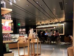 -星巴克臻选(国贸商城首店)