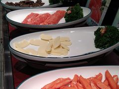-遇上西雅图多融合海鲜自助餐厅(中房金谊广场店)