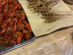 -郑记•不夜城烧烤•龙虾•虾蟹(黄鹤楼店)