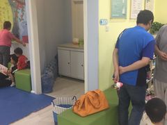 -KidsHome毅英宝贝家早教托育中心
