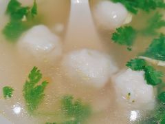 -小杨生煎(金山百联购物中心3楼店)