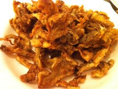 软炸平菇-自贡盐帮菜·玩辣餐厅(樱花园西街店)
